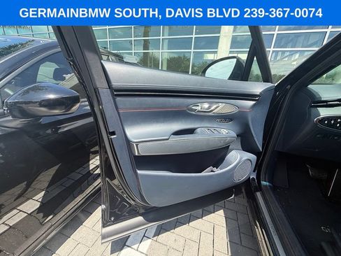 Used 2023 Genesis GV70 2.5T w/ Sport Prestige Package AWD/4WD image 15