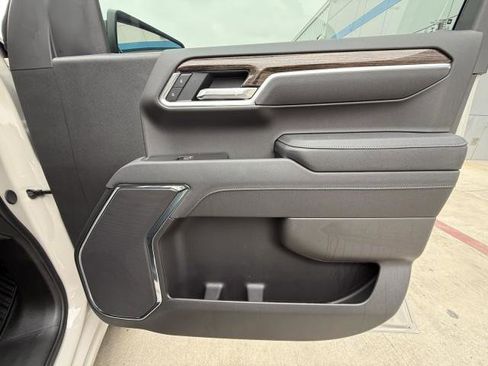 New 2026 GMC Sierra 1500 SLE w/ Preferred Package image 33