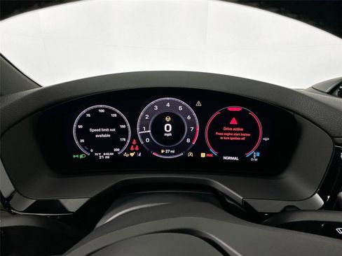 Certified 2026 Porsche Panamera image 19