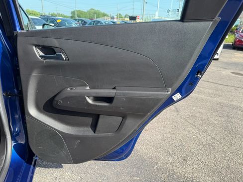 Used 2014 Chevrolet Sonic LT w/ Fun and Sun Package FWD image 27