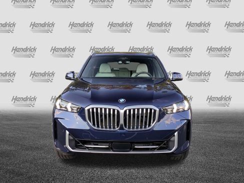 Used 2026 BMW X5 xDrive40i AWD/4WD image 3