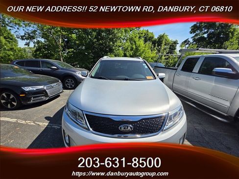 Used 2015 Kia Sorento LX AWD/4WD image 2