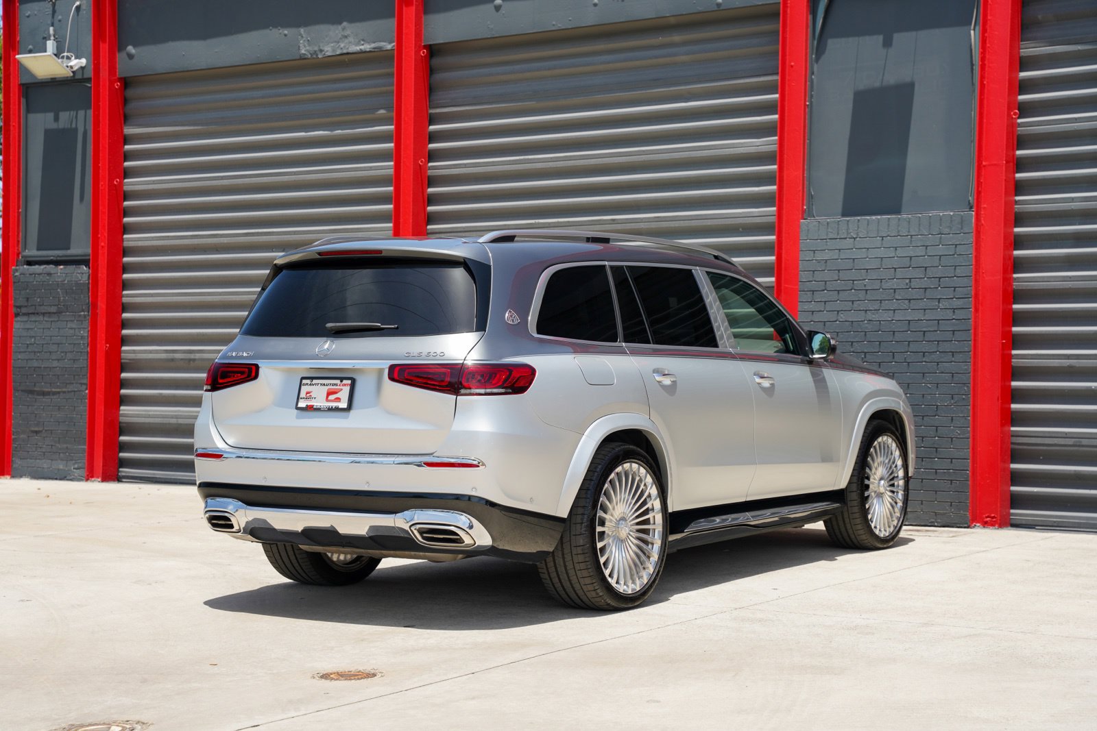 Used 2021 Mercedes-Benz Maybach GLS 600 4MATIC image 6