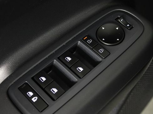 Used 2026 Hyundai Santa Fe SE image 24