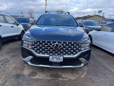 Used 2022 Hyundai Santa Fe SEL w/ Convenience Package image 3