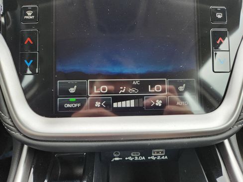 Used 2025 Subaru Legacy Premium AWD/4WD image 26
