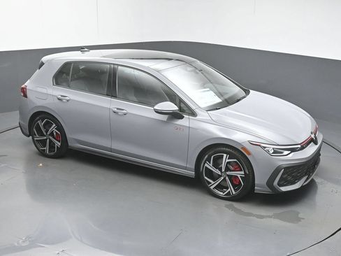 New 2026 Volkswagen GTI SE FWD image 39