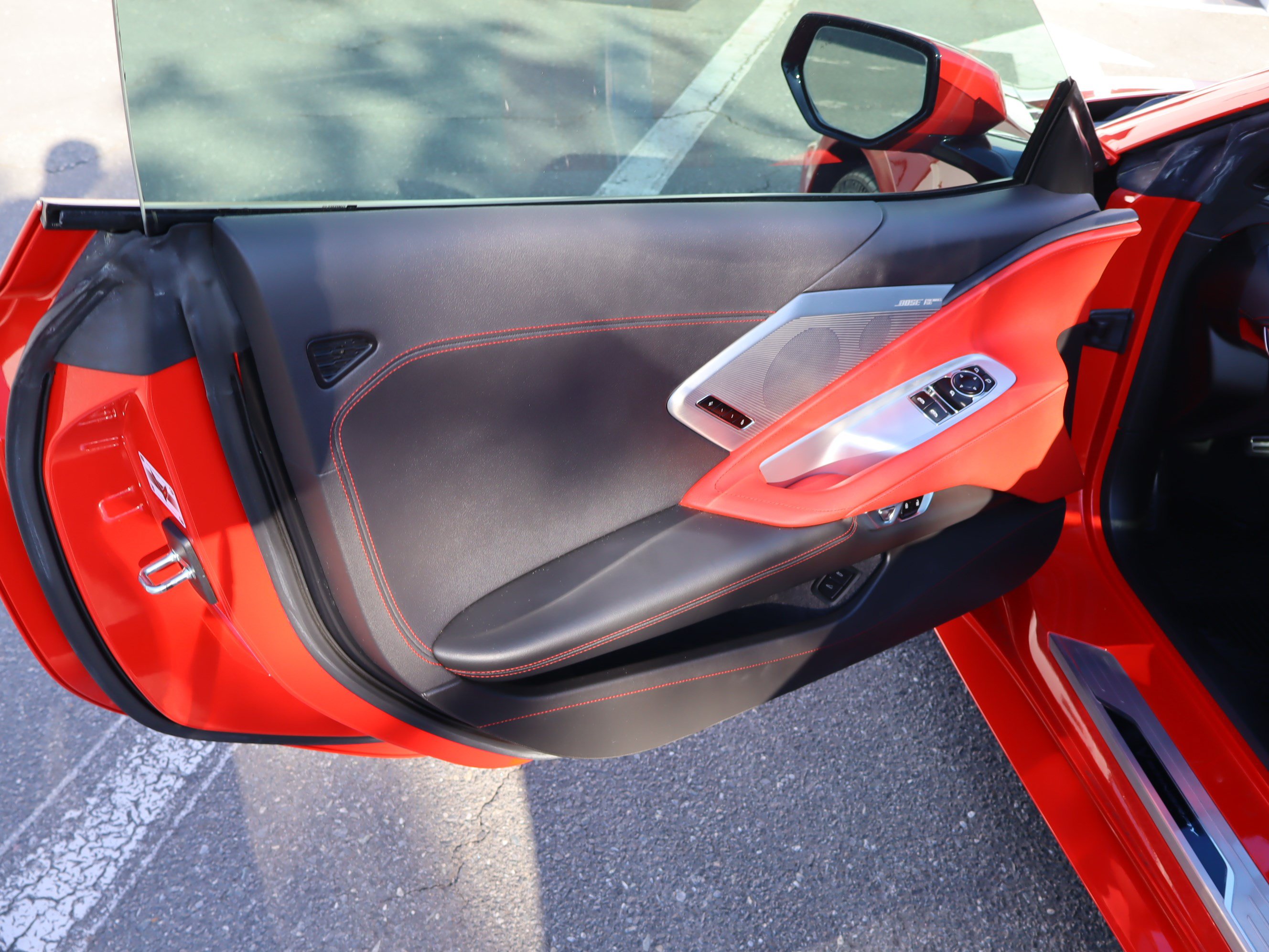 Used 2020 Chevrolet Corvette Stingray Preferred Cpe w/ 2LT Preferred Equipment Group RWD image 14