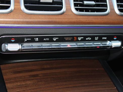 Certified 2025 Mercedes-Benz GLE 350 4MATIC image 26