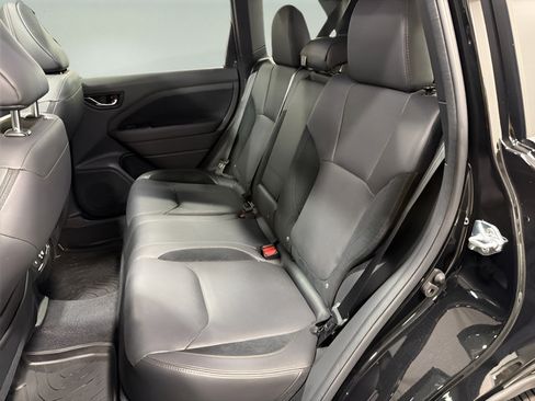 Certified 2025 Subaru Forester Touring AWD/4WD image 32