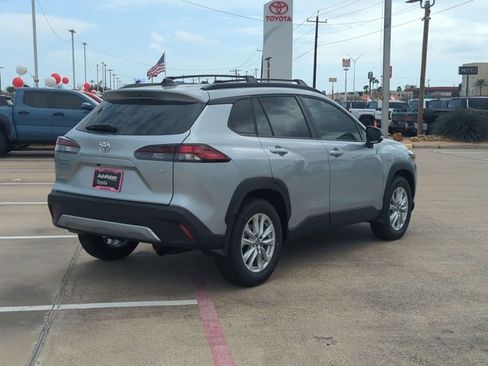 New 2026 Toyota Corolla Cross LE image 2