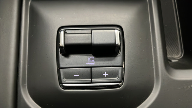 Used 2024 GMC Sierra 3500 Denali Ultimate AWD/4WD image 35