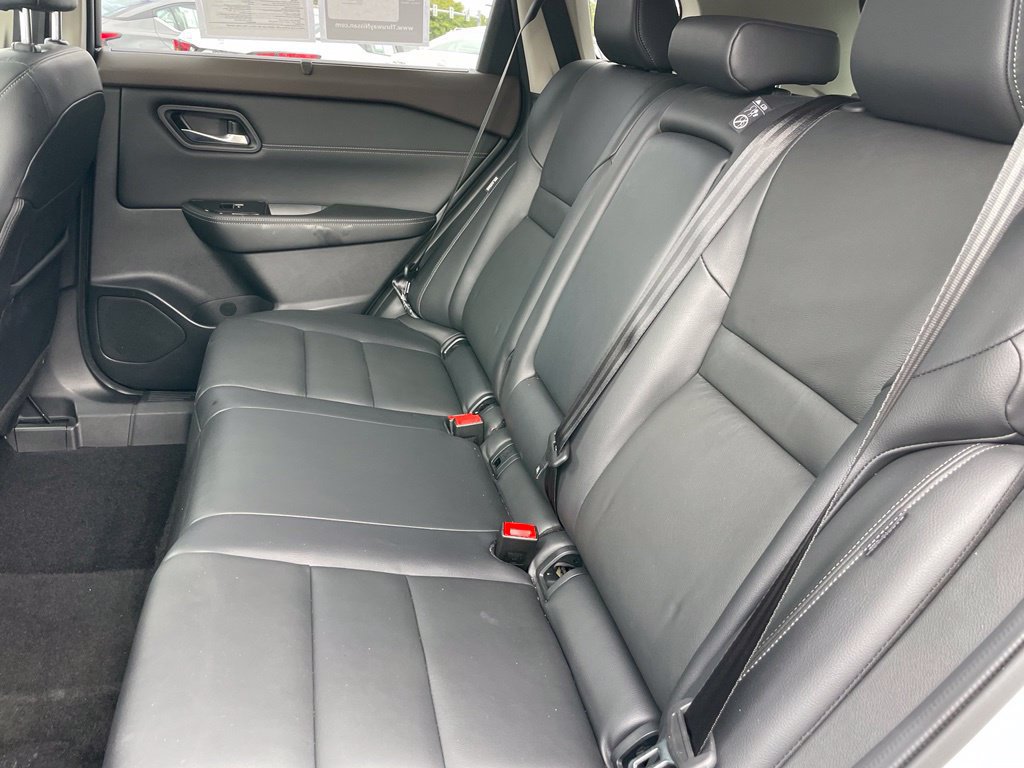 Certified 2023 Nissan Rogue SL AWD/4WD image 9