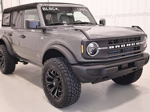 New 2026 Ford Bronco Big Bend AWD/4WD image 3