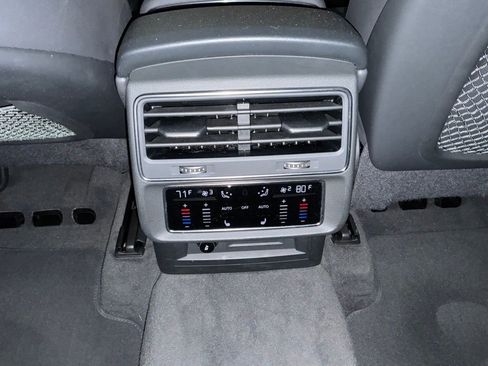 Used 2023 Audi Q7 2.0T Premium Plus w/ Premium Plus Package image 11
