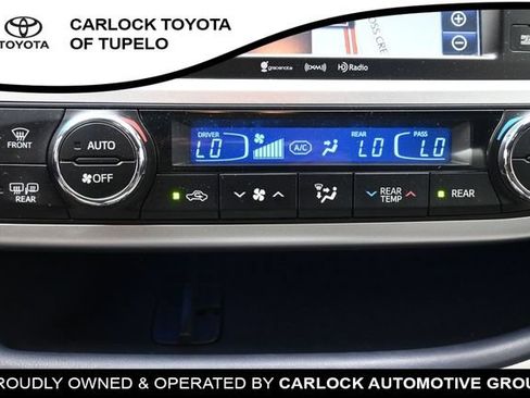 Used 2018 Toyota Highlander Limited FWD image 33
