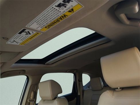 Used 2017 Honda CR-V Touring image 28