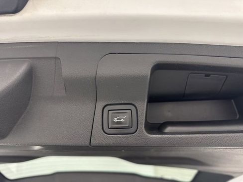 Used 2021 GMC Acadia SLE w/ Driver Convenience Package AWD/4WD image 30