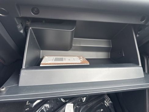 New 2026 Ford Explorer ST-Line w/ ST-Line Street Pack image 40