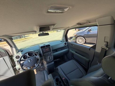 Used 2005 Honda Element EX image 21