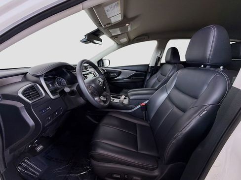 Used 2024 Nissan Murano SV w/ SV Midnight Edition Package image 18