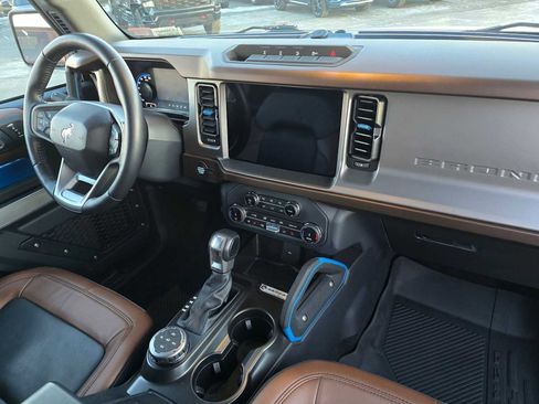 Used 2022 Ford Bronco Outer Banks w/ Sasquatch Package image 10