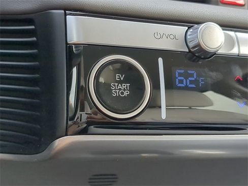 Certified 2023 Hyundai Ioniq 5 SEL w/ Cargo Package image 28