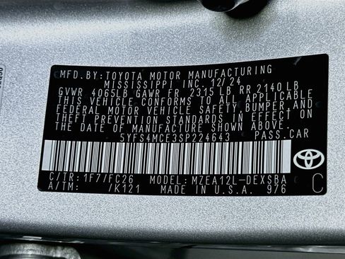 Certified 2025 Toyota Corolla SE FWD image 21