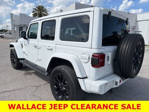 Used 2021 Jeep Wrangler Unlimited Sahara AWD/4WD image 7