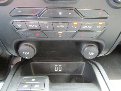 Certified 2022 Ford Ranger XLT w/ Equipment Group 302A High image 28