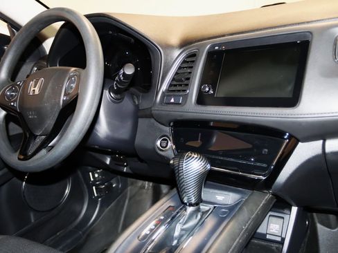 Used 2022 Honda HR-V EX image 57