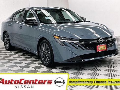 New 2026 Nissan Sentra SL w/ Floor Mat Package FWD image 1