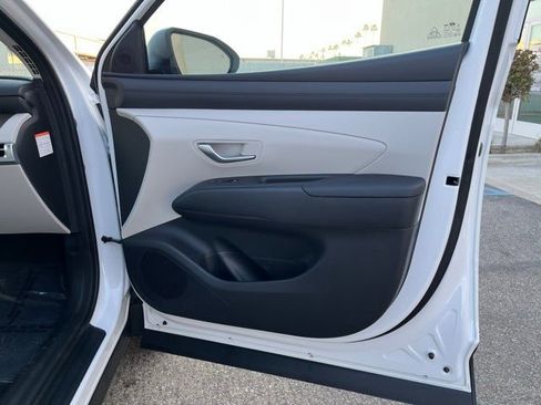 New 2026 Hyundai Tucson Blue SE image 36