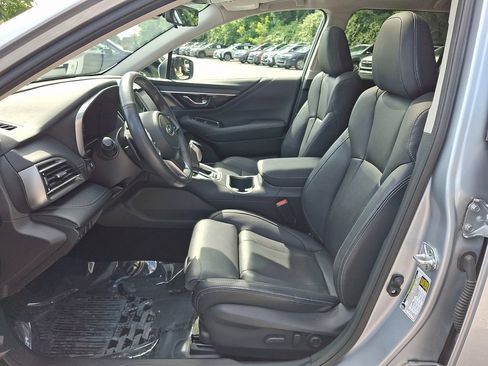 Used 2023 Subaru Outback Touring AWD/4WD image 15