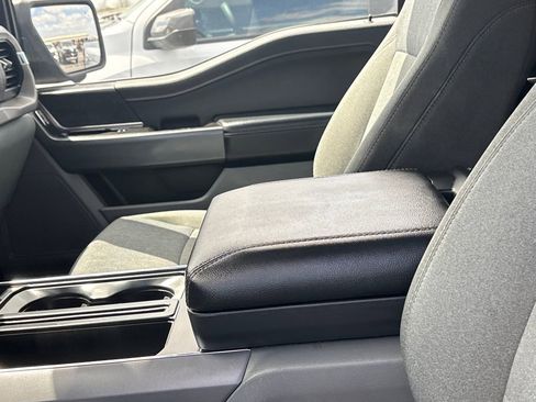 Used 2024 Ford F150 XLT AWD/4WD image 9