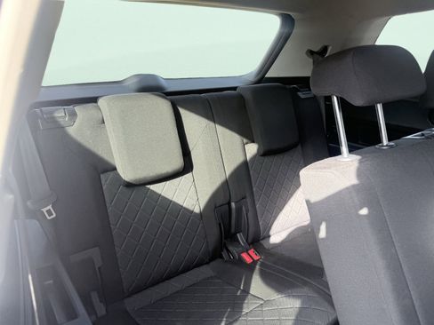 Used 2018 Volkswagen Atlas S image 28