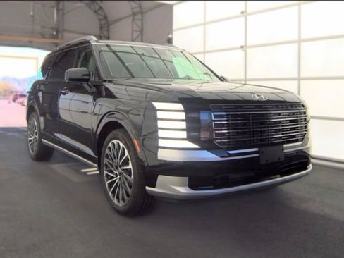 Used 2026 Hyundai Palisade Calligraphy AWD/4WD image 4