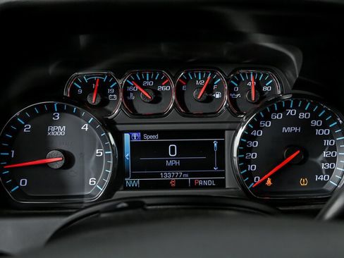 Used 2020 GMC Yukon SLT AWD/4WD image 25
