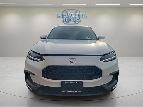 Used 2023 Honda HR-V LX image 8