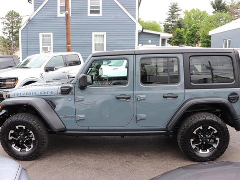 Used 2024 Jeep Wrangler Unlimited Rubicon 4xe AWD/4WD image 2