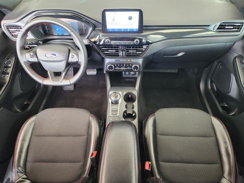 Used 2025 Ford Escape ST-Line FWD image 27