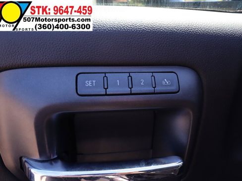 Used 2015 Chevrolet Silverado 3500 LTZ AWD/4WD image 17