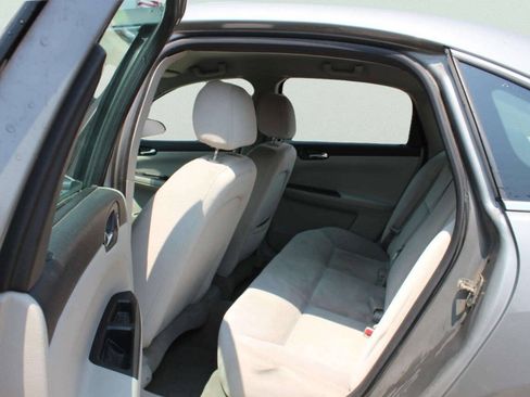 Used 2007 Chevrolet Impala LS FWD image 8