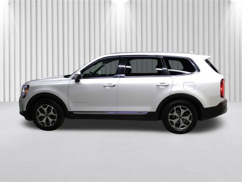 Used 2020 Kia Telluride EX image 7