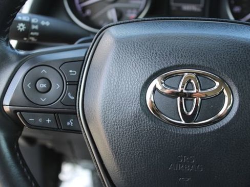 Used 2023 Toyota Camry SE w/ Protection Package (Q2) (TMS) image 17