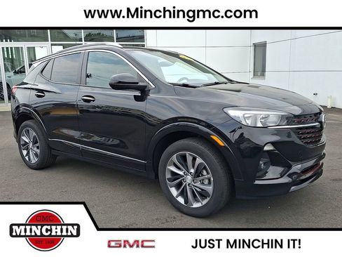 Used 2023 Buick Encore GX Select w/ Sport Touring Package AWD/4WD image 1