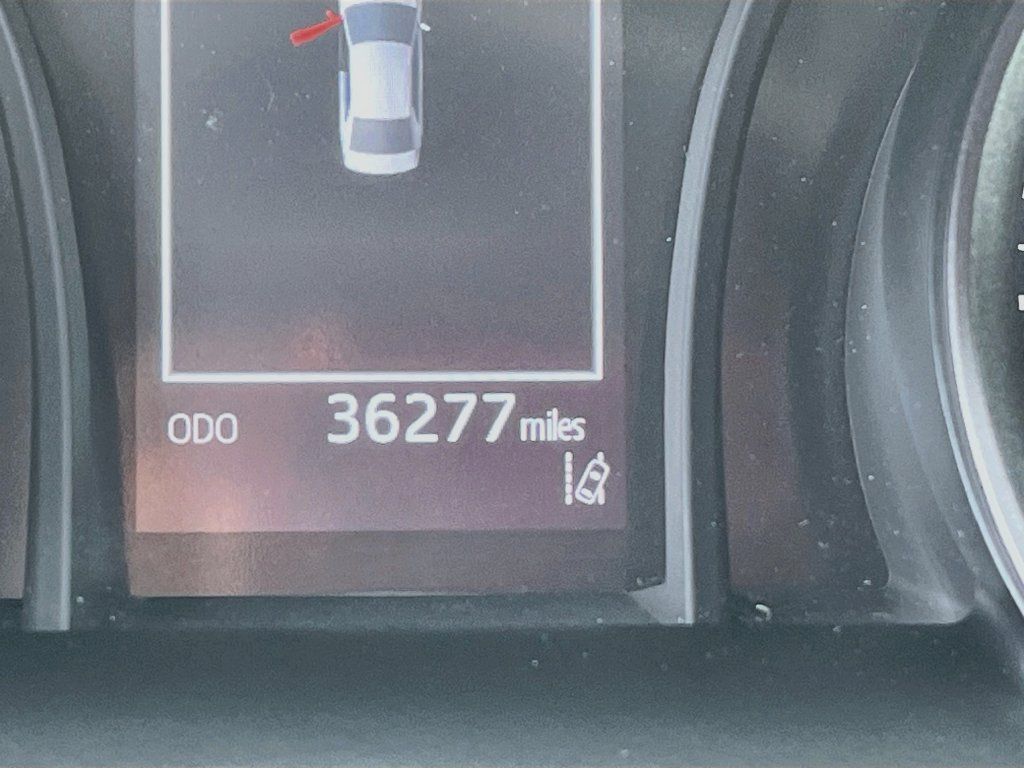 Used 2023 Toyota Camry SE FWD image 12