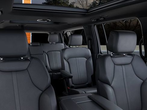 New 2026 Jeep Grand Wagoneer L Limited AWD/4WD image 26