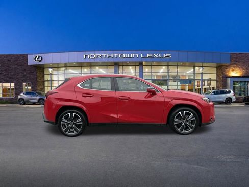 Used 2025 Lexus UX 300h AWD image 25