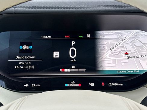 Used 2023 Land Rover Range Rover SE image 19